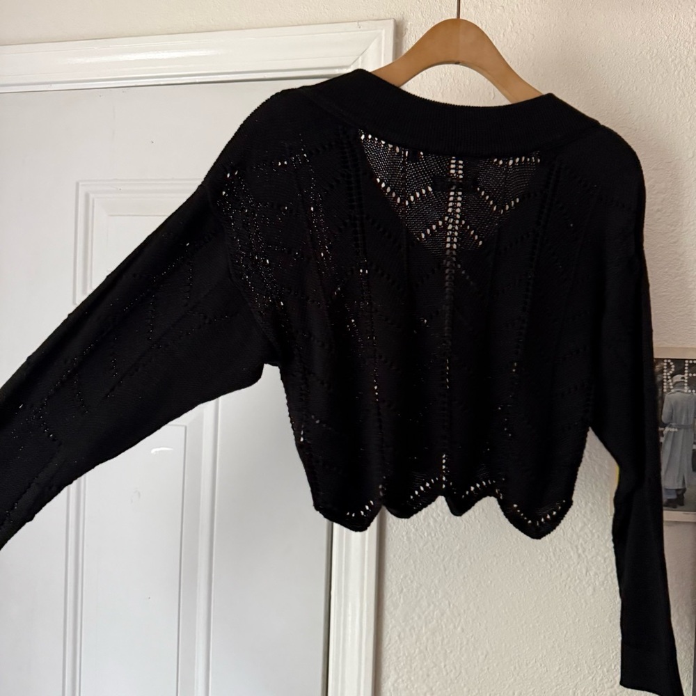 NWT KOTN black Egyptian cotton v neck boxy cropped open crochet knit pullover - Picture 4 of 7